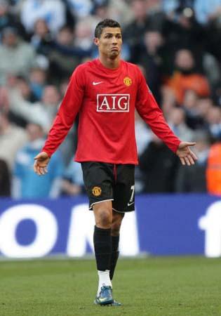 里程碑！杜兰特运动战进球数超越奥拉朱旺，升至NBA历史第10（杜兰特再创里程碑：运动战命中数超越奥拉朱旺，升至NBA历史第10位）