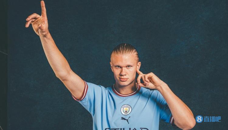 一位重病球迷被邀请看阿贾克斯的比赛，但因病情恶化未能实现