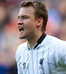 姆巴佩打入年度第59球！追平C罗保持的皇马自然年进球记录（姆巴佩收获年内第59球，追平C罗保持的皇马自然年进球纪录）