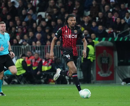 难解难分！今晚五场德甲同开，中场过后五场比分全部相平（势均力敌！德甲今夜五场同开，半场全部打成平局）