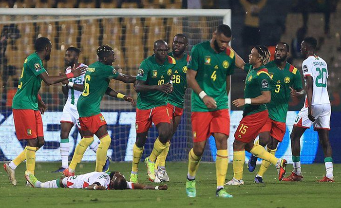 日职半场：古斯塔夫森建功，浦和红钻1-0川崎前锋