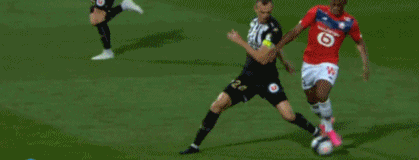 足球世界杯球场建设进入收尾阶段，安全标准升级（世界杯球场建设步入收官阶段，安全标准再升级）