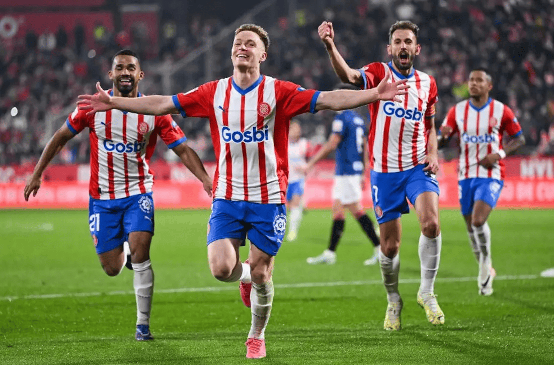 官方：多特门将迈尔续约至2027年