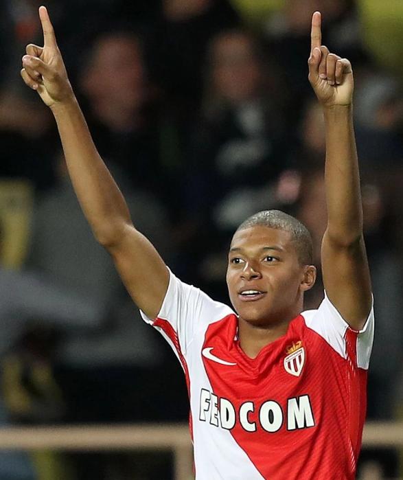 篮球NBA球员合约更新信息公开